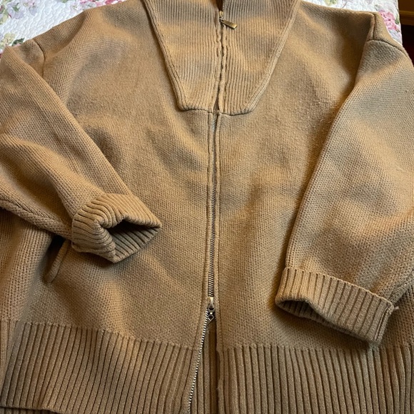 Commence Oversized Open Collar / Double Zip Cardigan. Camel. Size L - Picture 6 of 6
